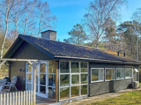 Two-Bedroom Holiday home in Aakirkeby 7 Vester Sømarken